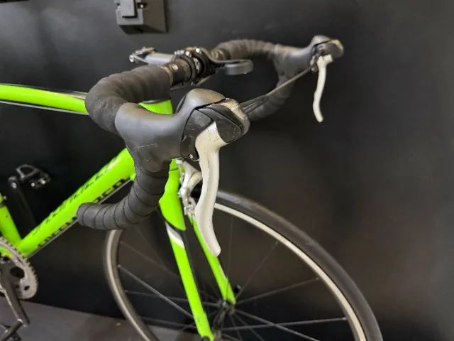 Bicicleta road Specialized Allez E5  - Foto 2