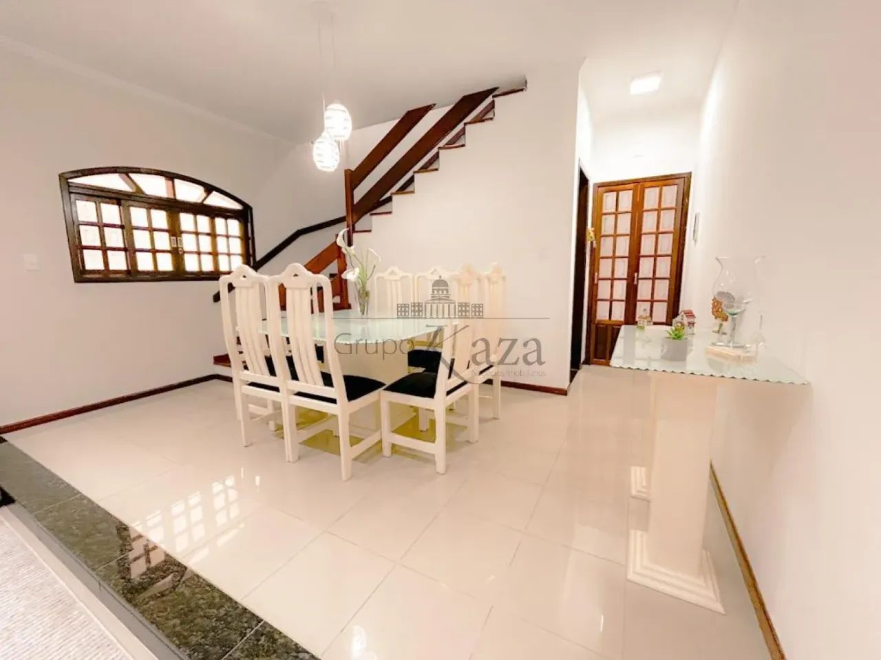 Casa Sobrado - Bosque dos Eucaliptos - 3 Dormitórios - 140,50m². - Foto 2