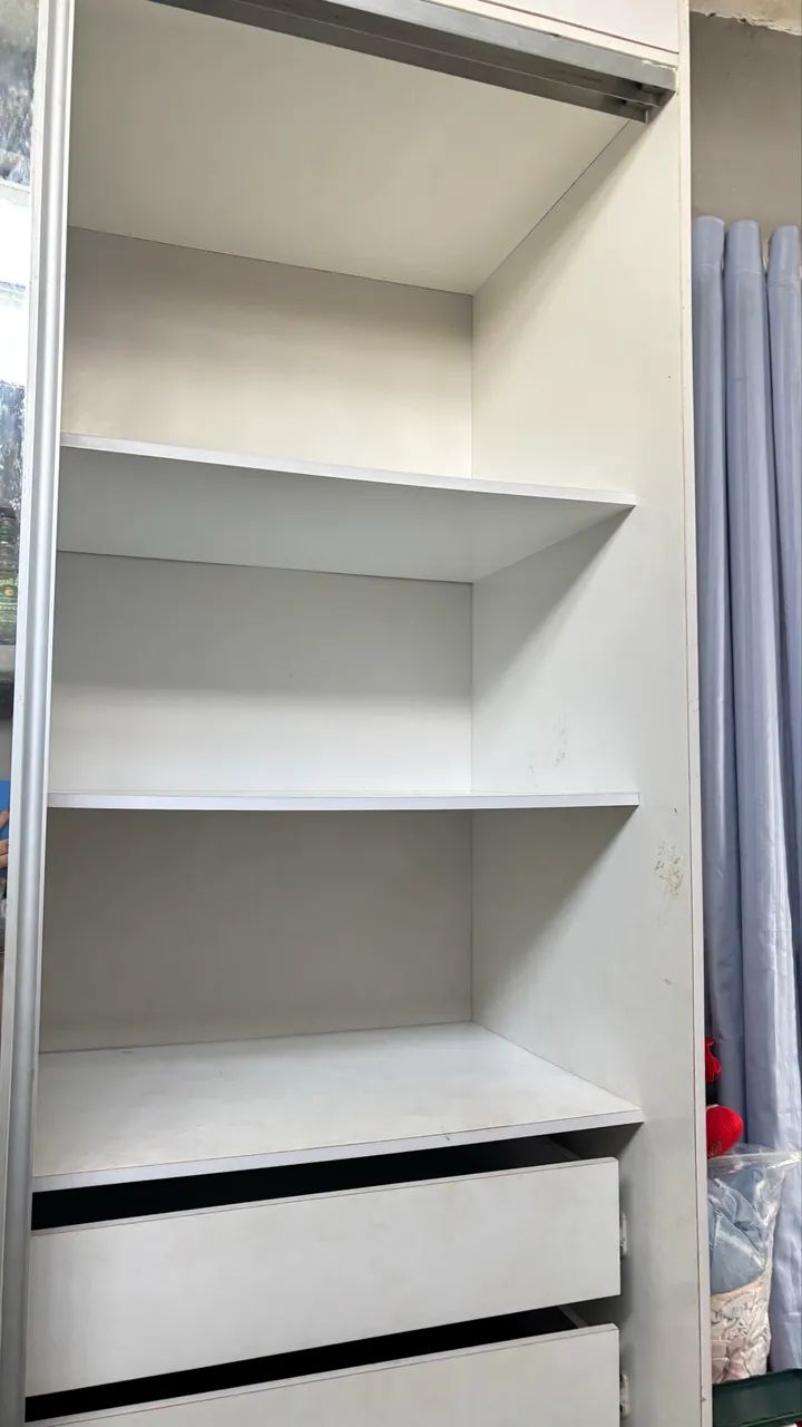 Guarda roupa com espelho - Foto 2