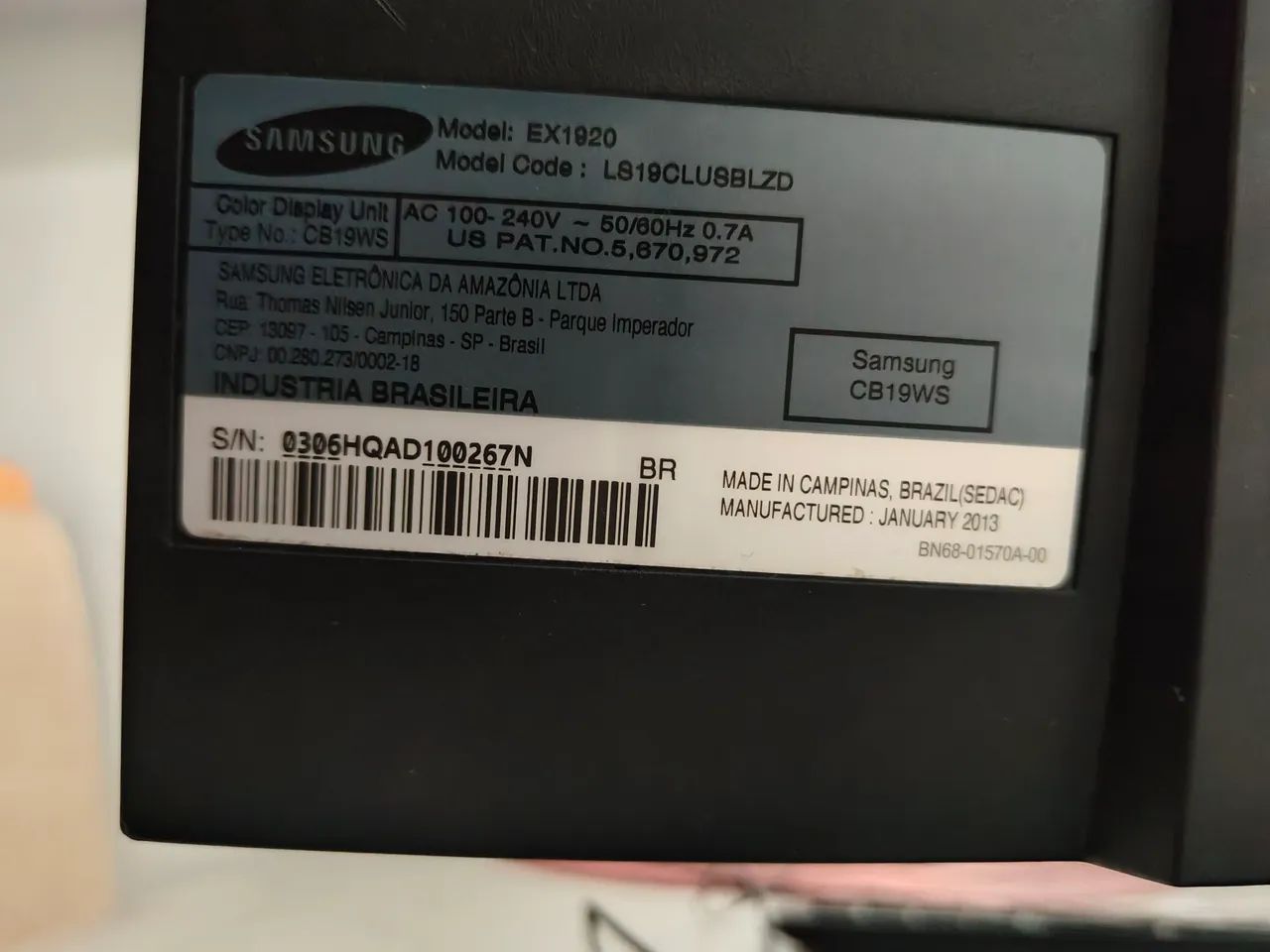 Monitor Samsung Led ex1920 19 polegadas completo com cabos - Foto 4