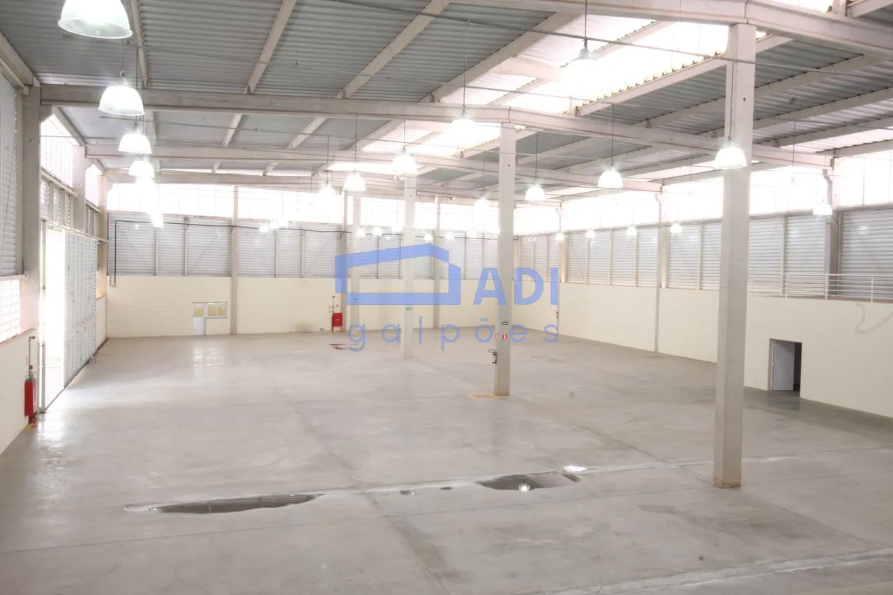 Galpão 3.556 m² - 3 docas - Cajamar - Anhanguera - Foto 2