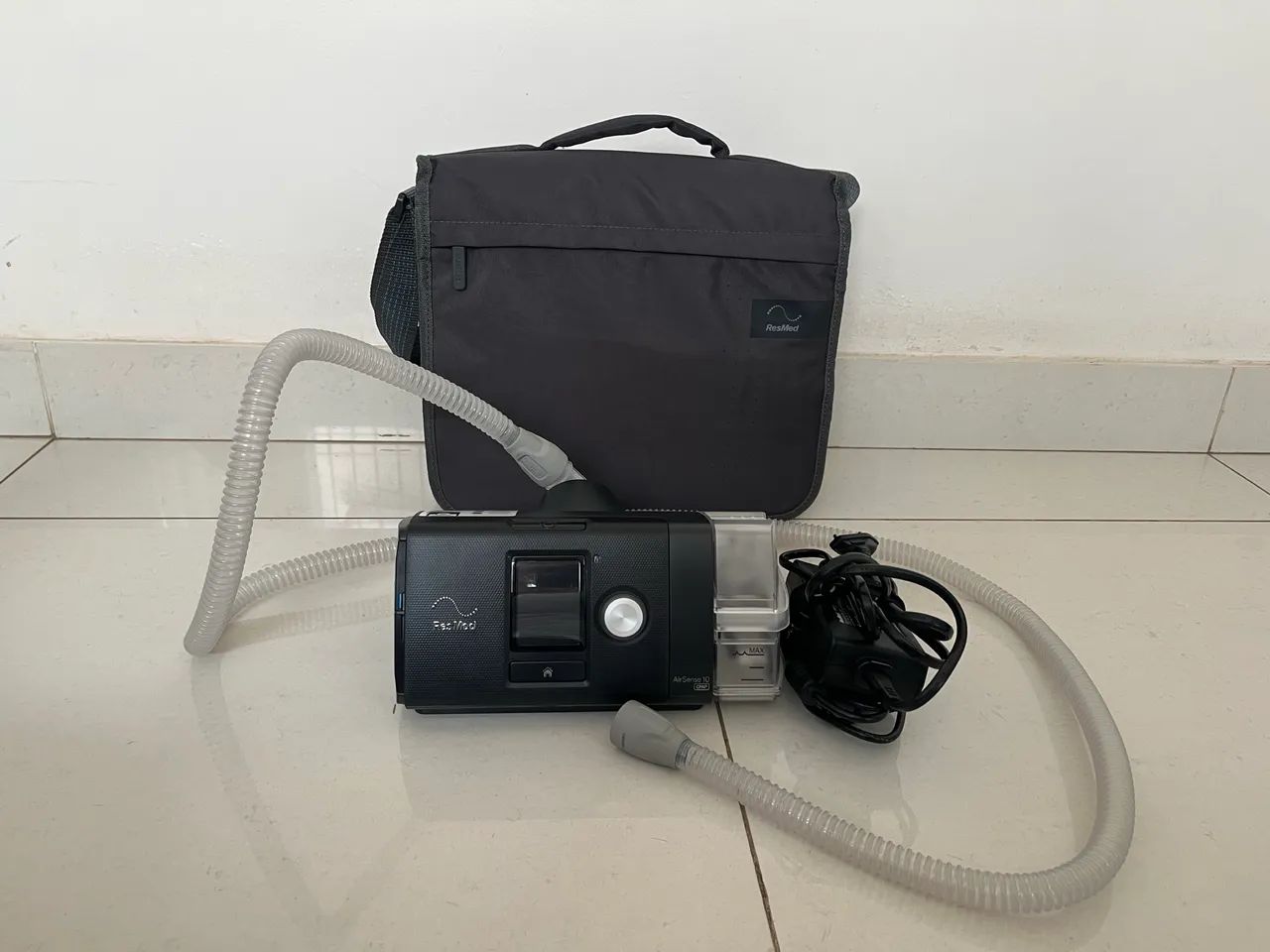 CPAP ResMed AirSense 10 + Bolsa Original | Excelente Estado | 1 Ano de Uso - Foto 3