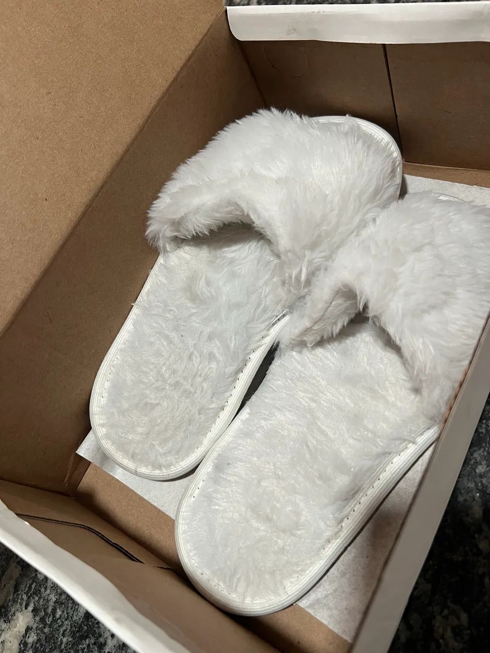 Pantufa de pelúcia 