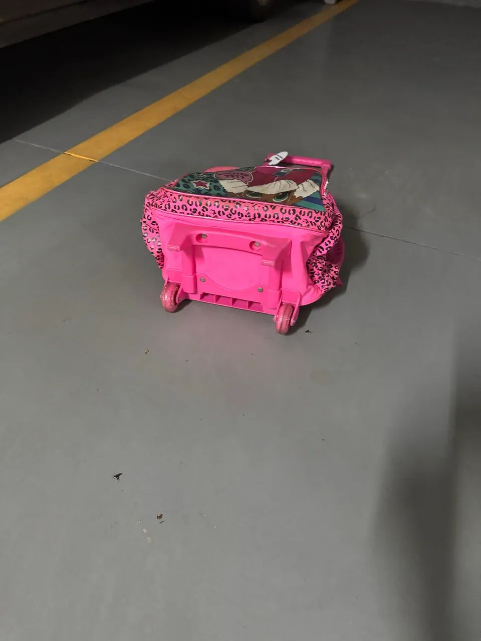 Mochila LOL Surprise com rodinhas - Foto 4