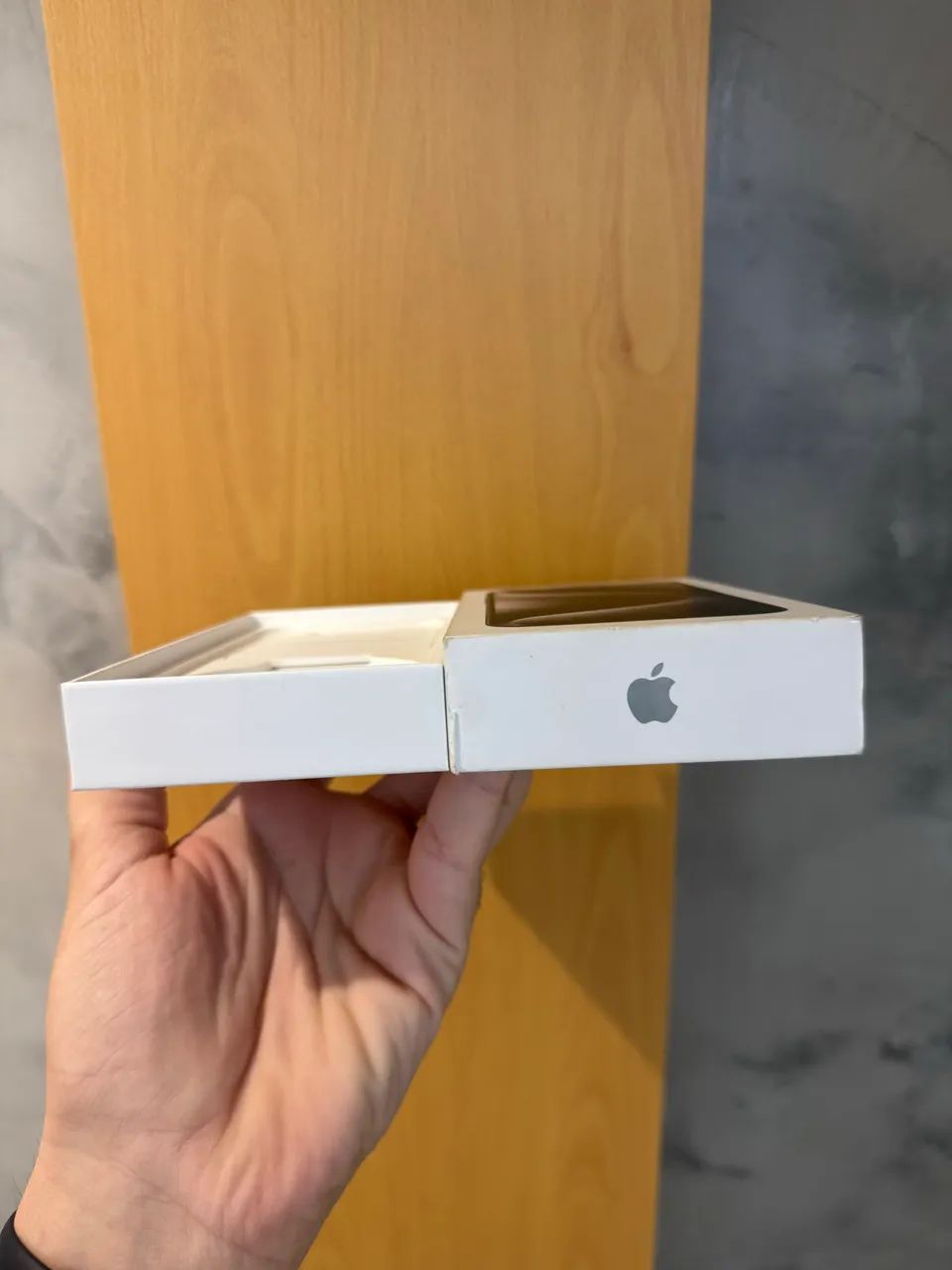 Caixa de iPhone 15 Pro 128GB Natural  - Foto 4