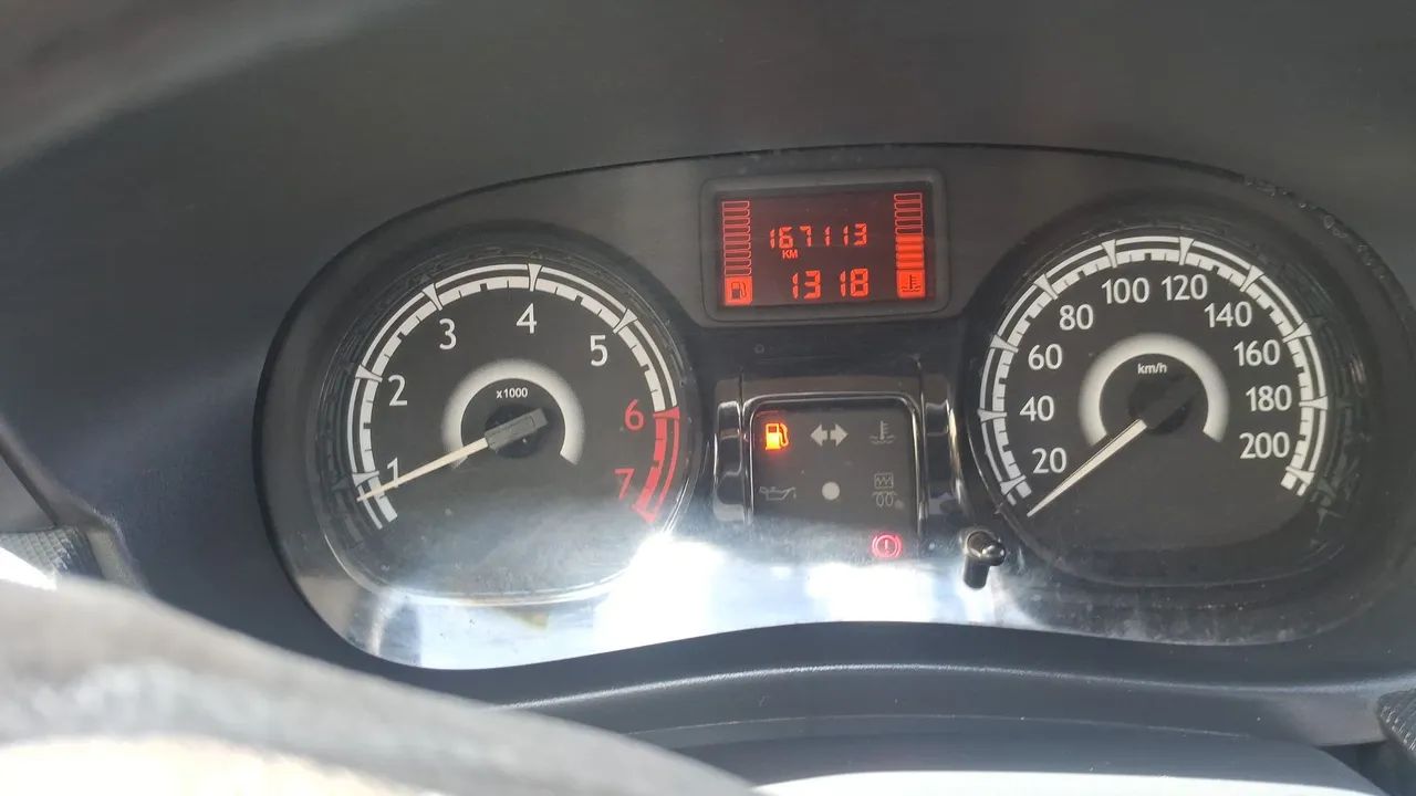 Renault Sandero AUTHENTIQUE HI-FLEX 1.0 16V 5P 2014