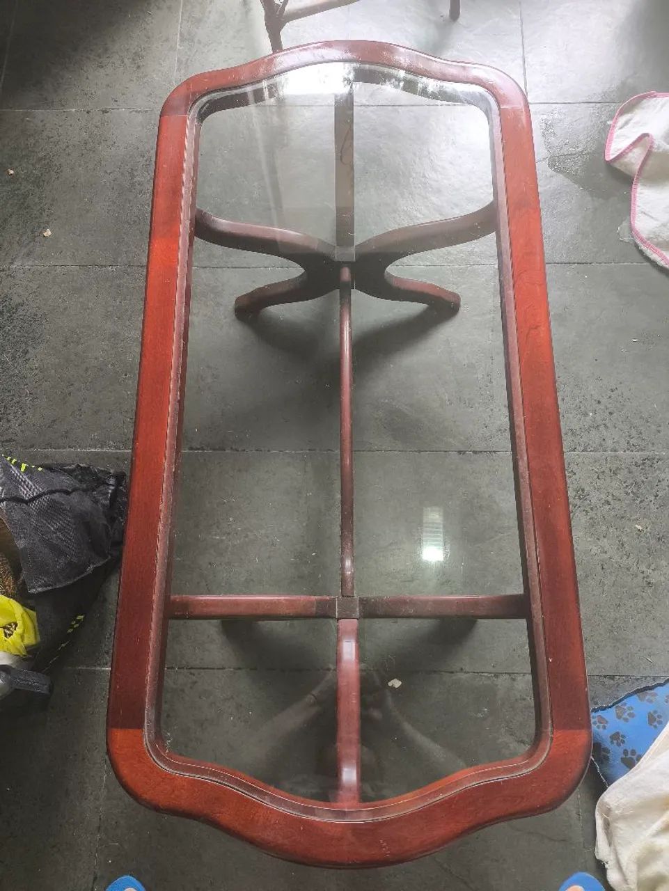 Mesa de mogno com vidro 6 cadeiras  - Foto 3