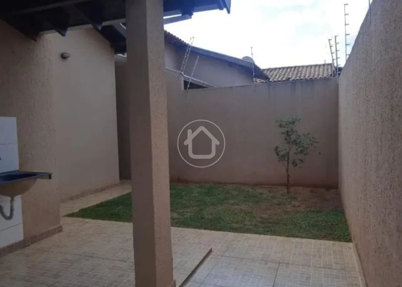 IMÓVEL COM SUITE - Foto 2