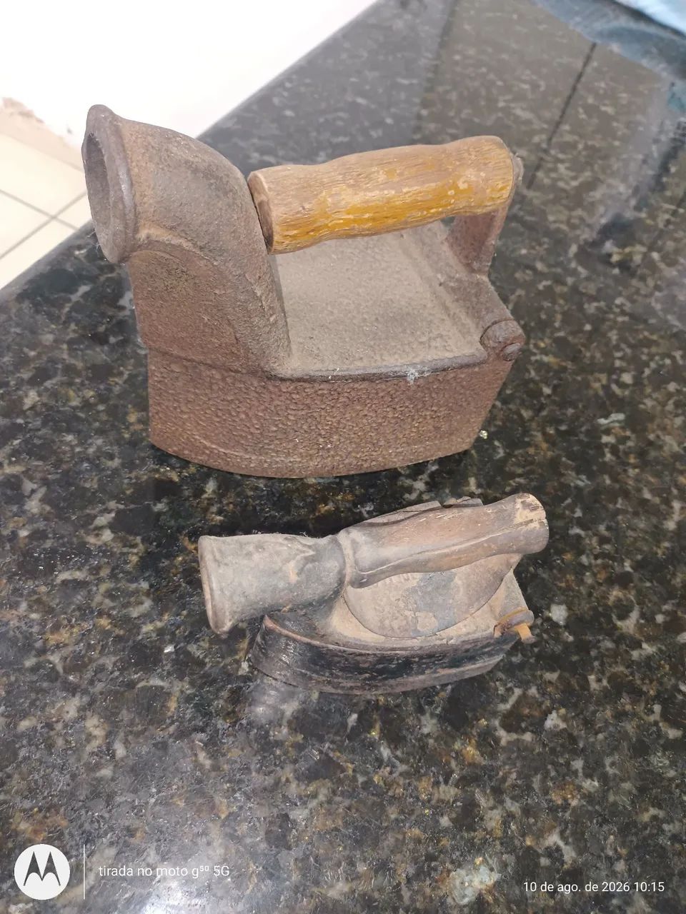 Ferro antigo de passar roupa  - Foto 3