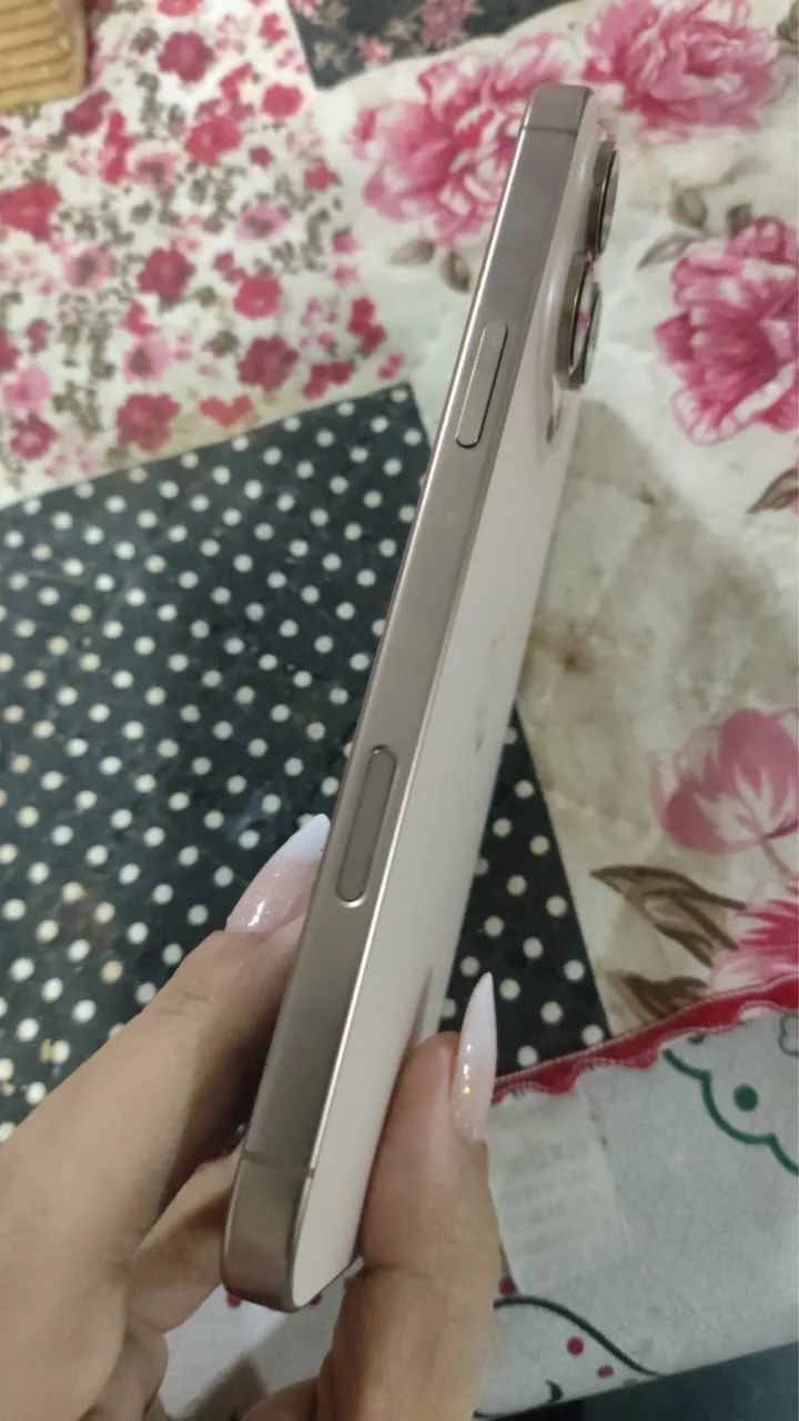 iPhone 16 Pro Max  - Foto 3