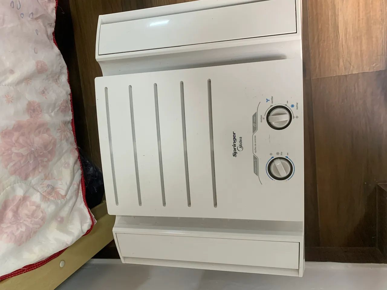 Vendo Ar condicionado janela 