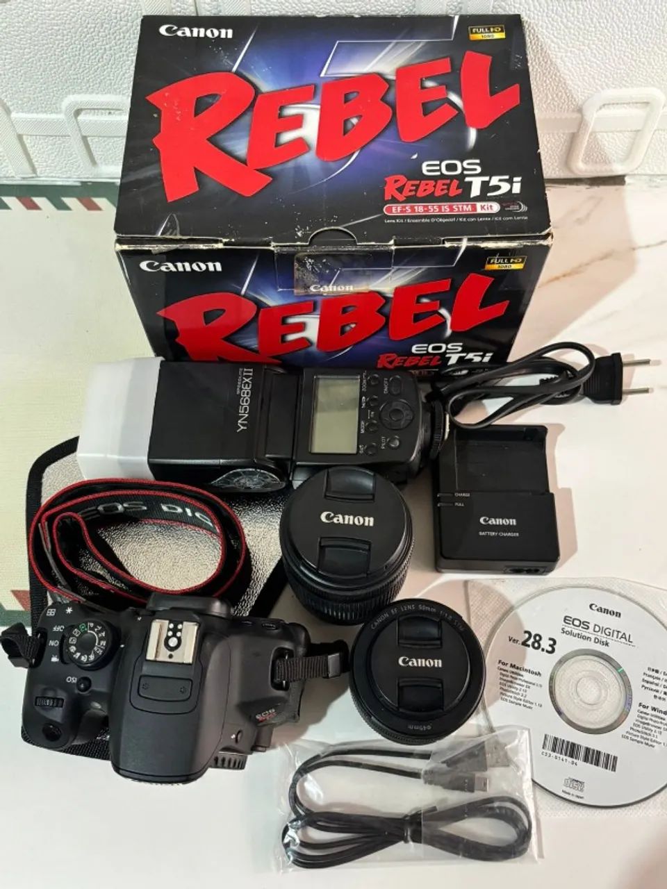 Câmera Canon T5i DSLR + 2 Lentes EF-S + Flash Yongnuo | Semi Nova - Foto 2