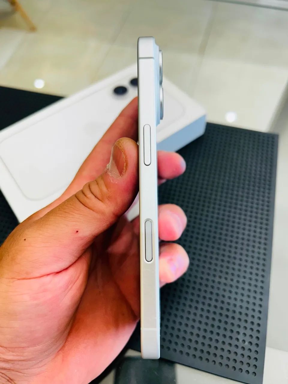 iPhone 16 - 128gb - Branco - Foto 4