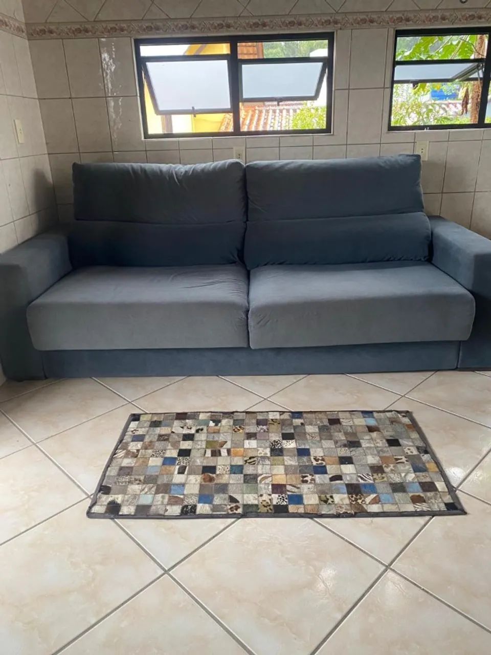 Sofá confortável impermeabilizado retrátil 4 lugares em tecido cinza suede valor excelente - Foto 5