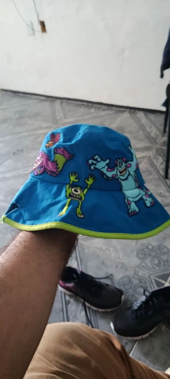 Bucket Monstros S.A - Foto 2