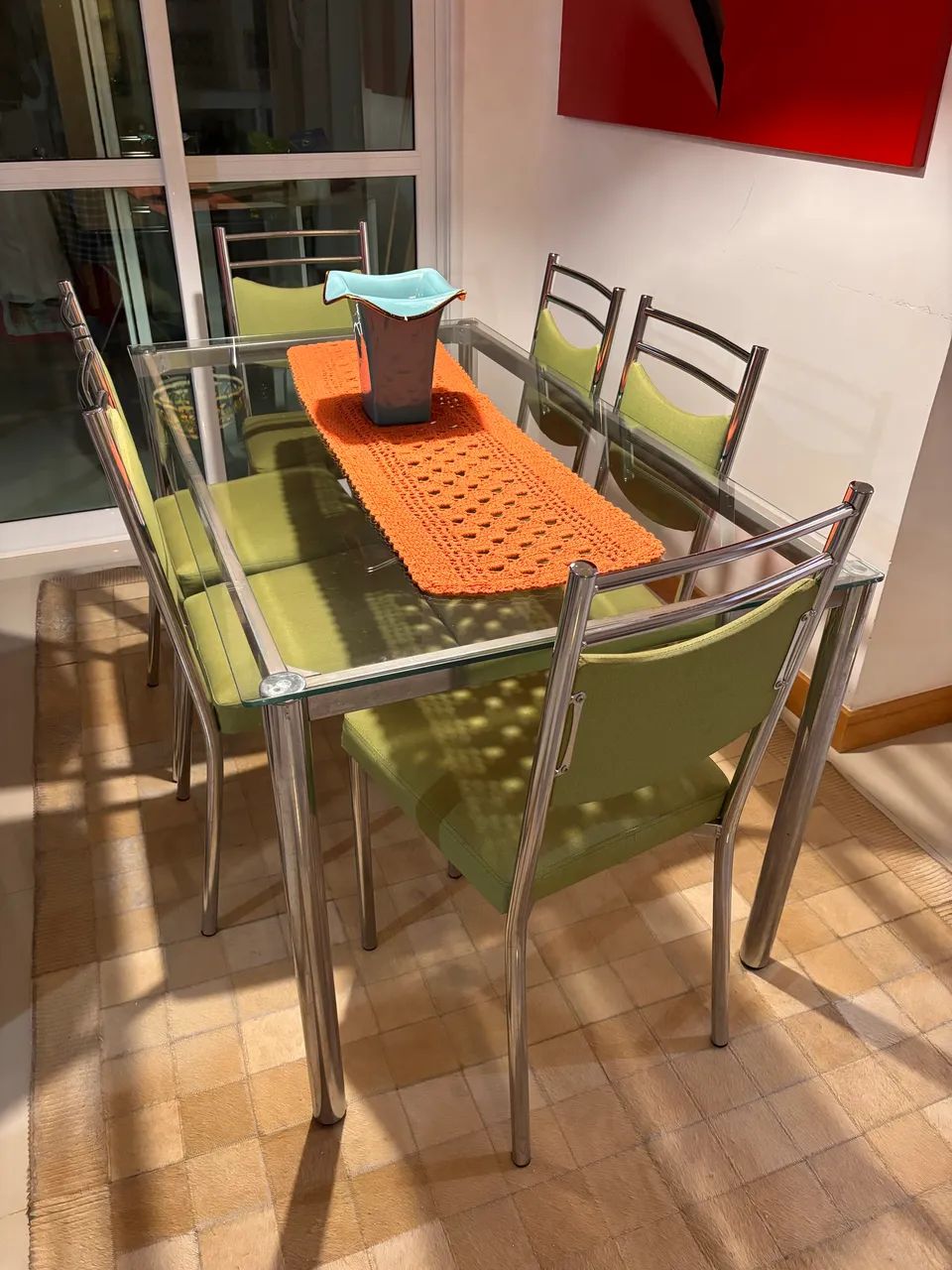 Mesa de vidro com 6 cadeiras 