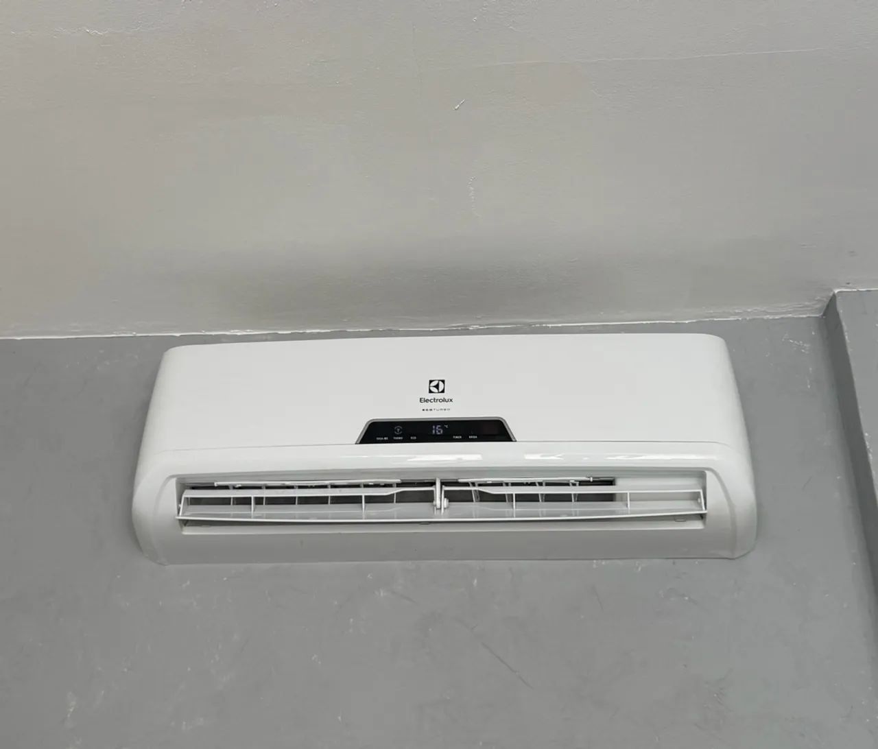 AR CONDICIONADO 9000 BTUS 
