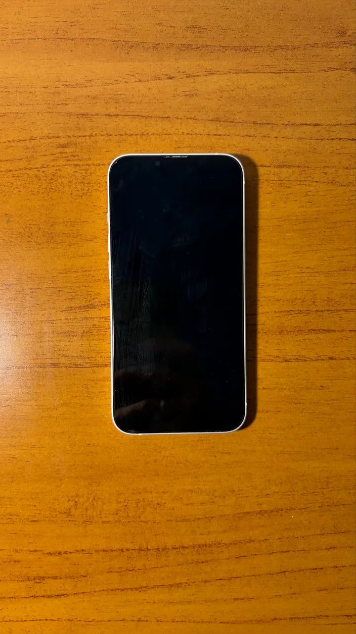 IPHONE 13 novinho 