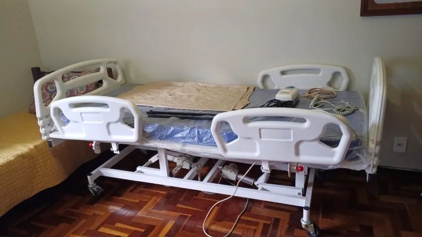 Cama hospitalar modelo LDA01-312 