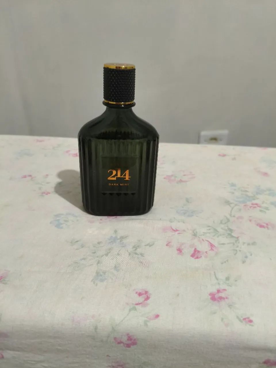 Perfume 214 Dark Mint
