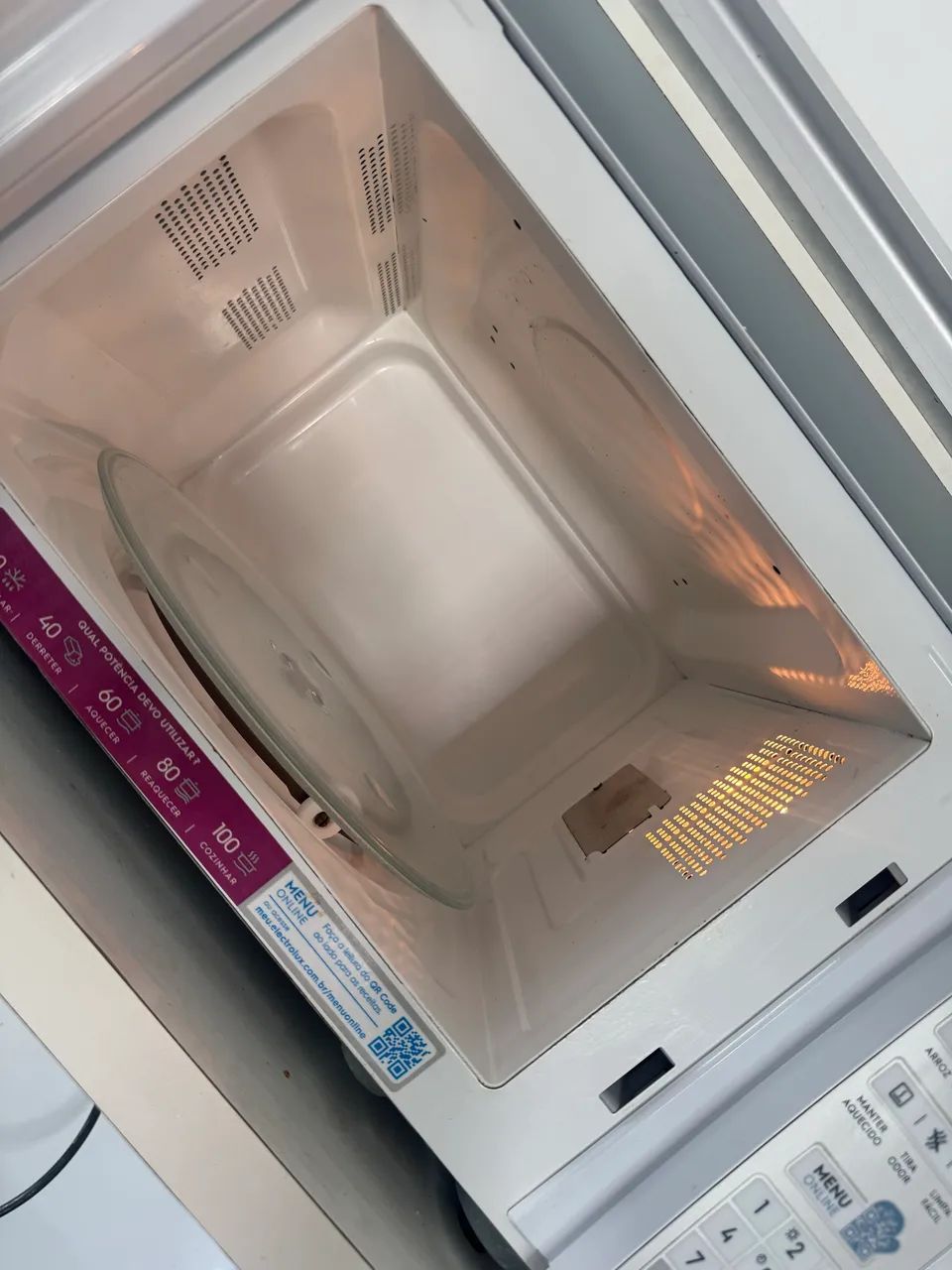 Microondas Electrolux 27L - Foto 2