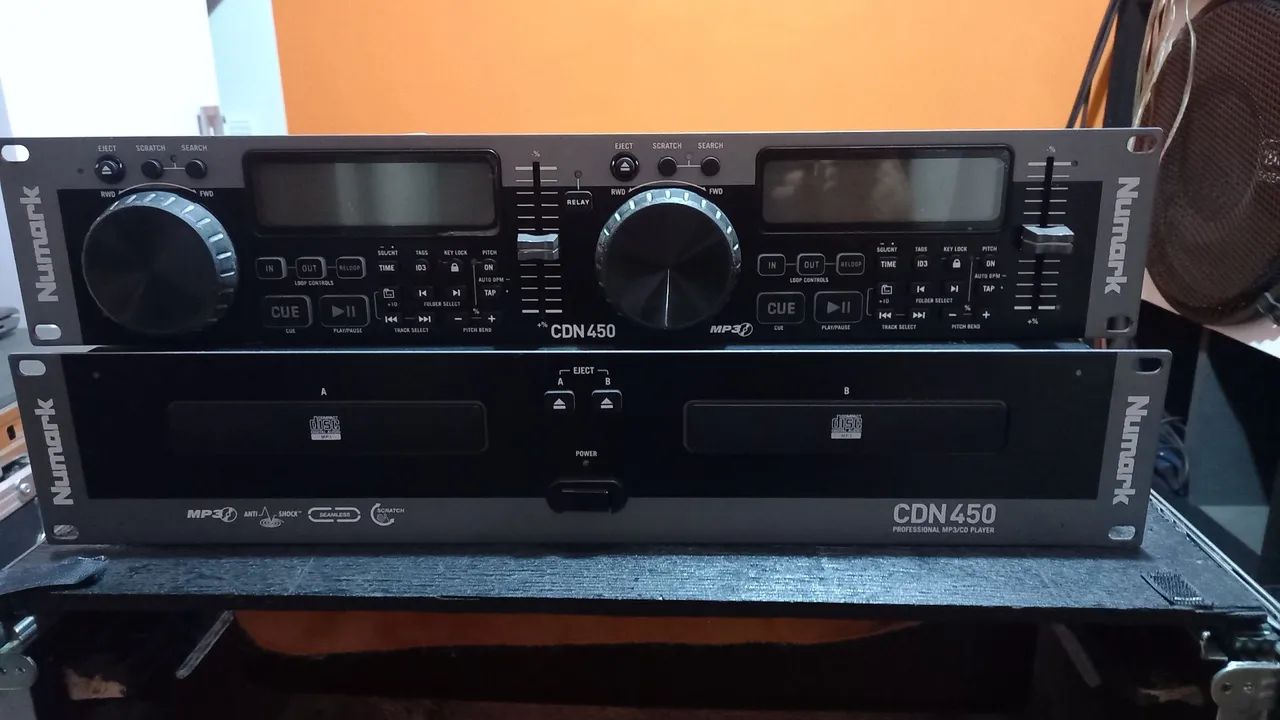 Cd j player Numark cdn 450 padrão Rack - Foto 2