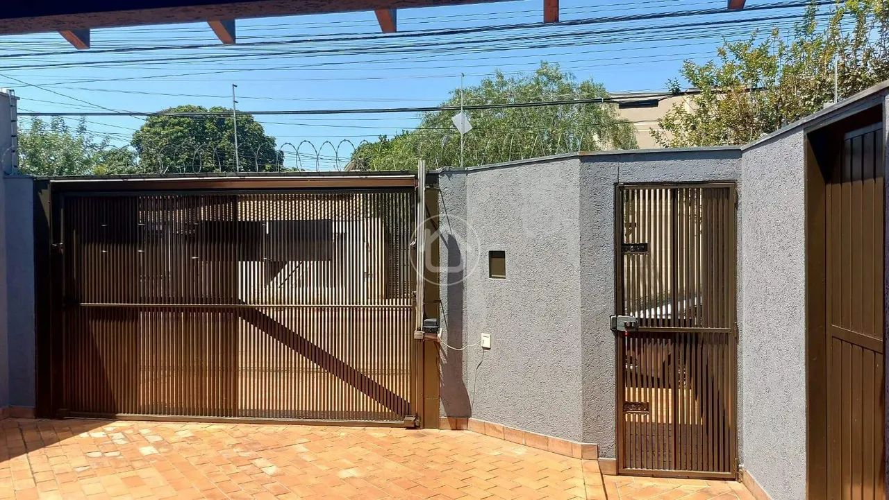 EXCELENTE CASA NO BAIRRO TAQUARUSSU - Foto 4