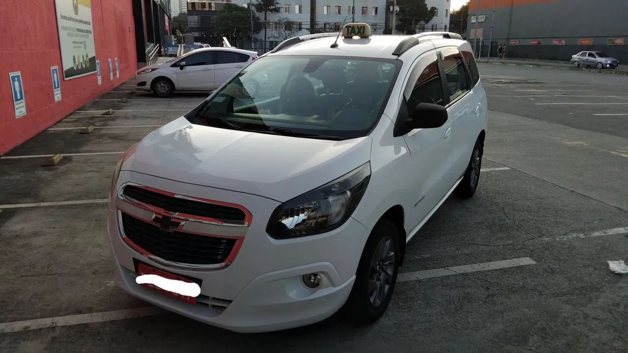 Chevrolet Spin SPIN ADVANTAGE 1.8 8V Econo.Flex 5p Aut. 2017