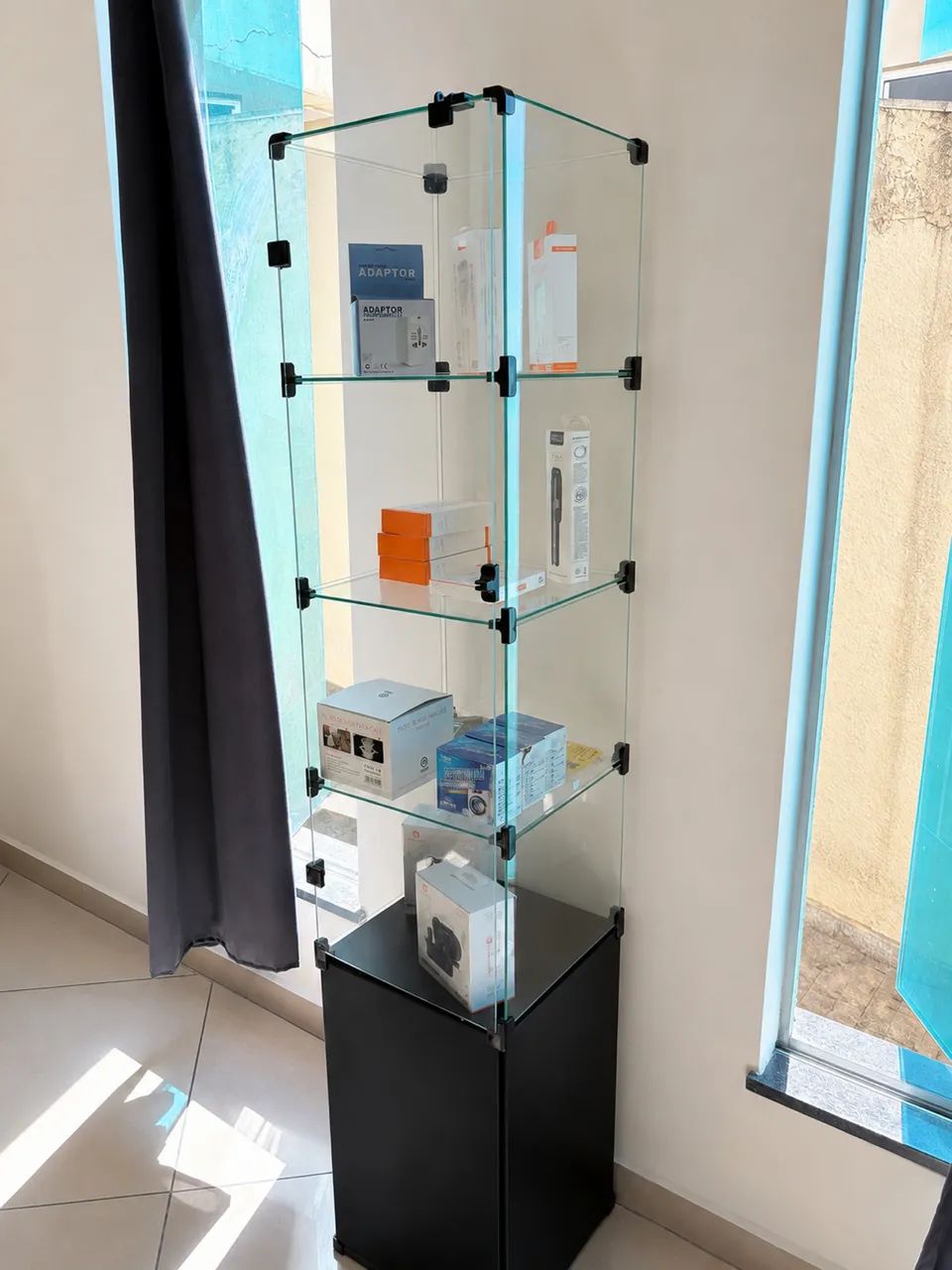 Torre de vidro Expositora 1,50m  - Foto 4