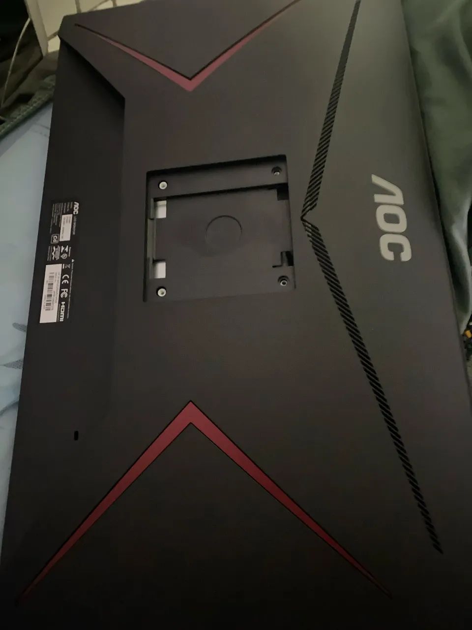 Monitor aoc 75hz 1ms  - Foto 5