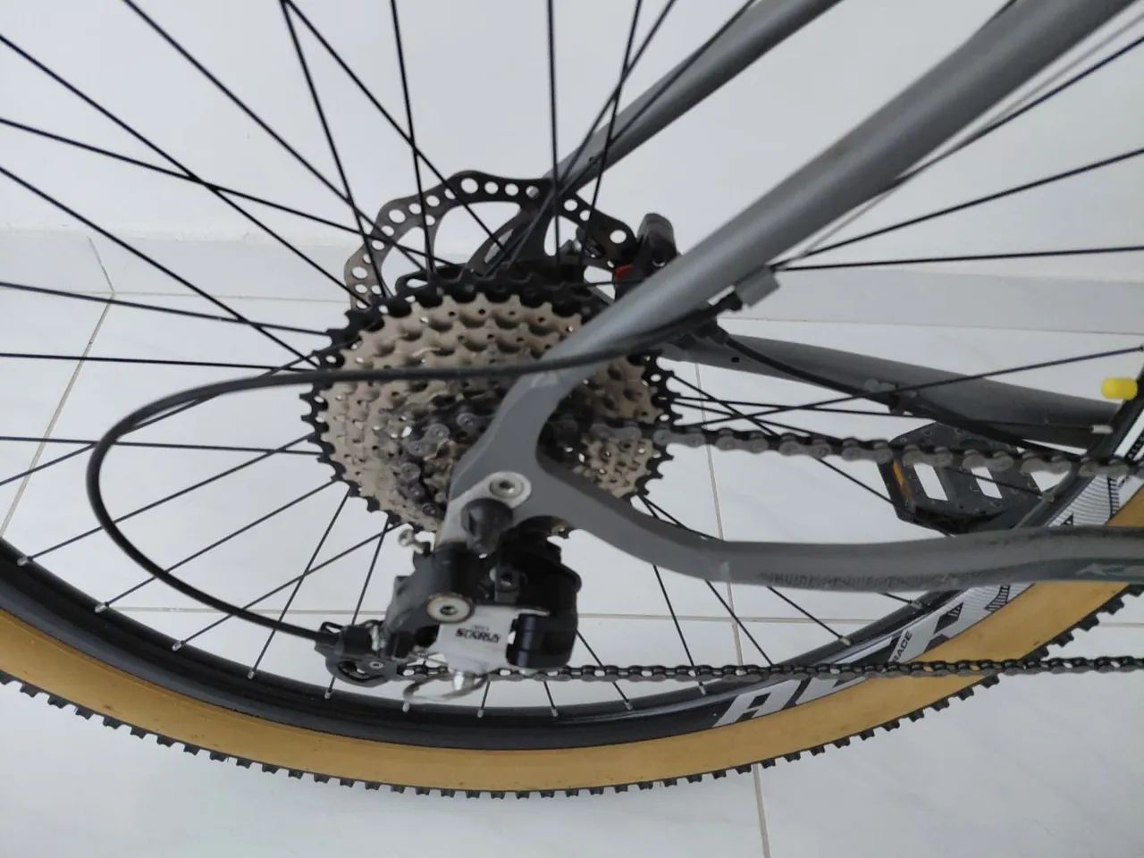 Bicicleta aro 29 - Foto 4