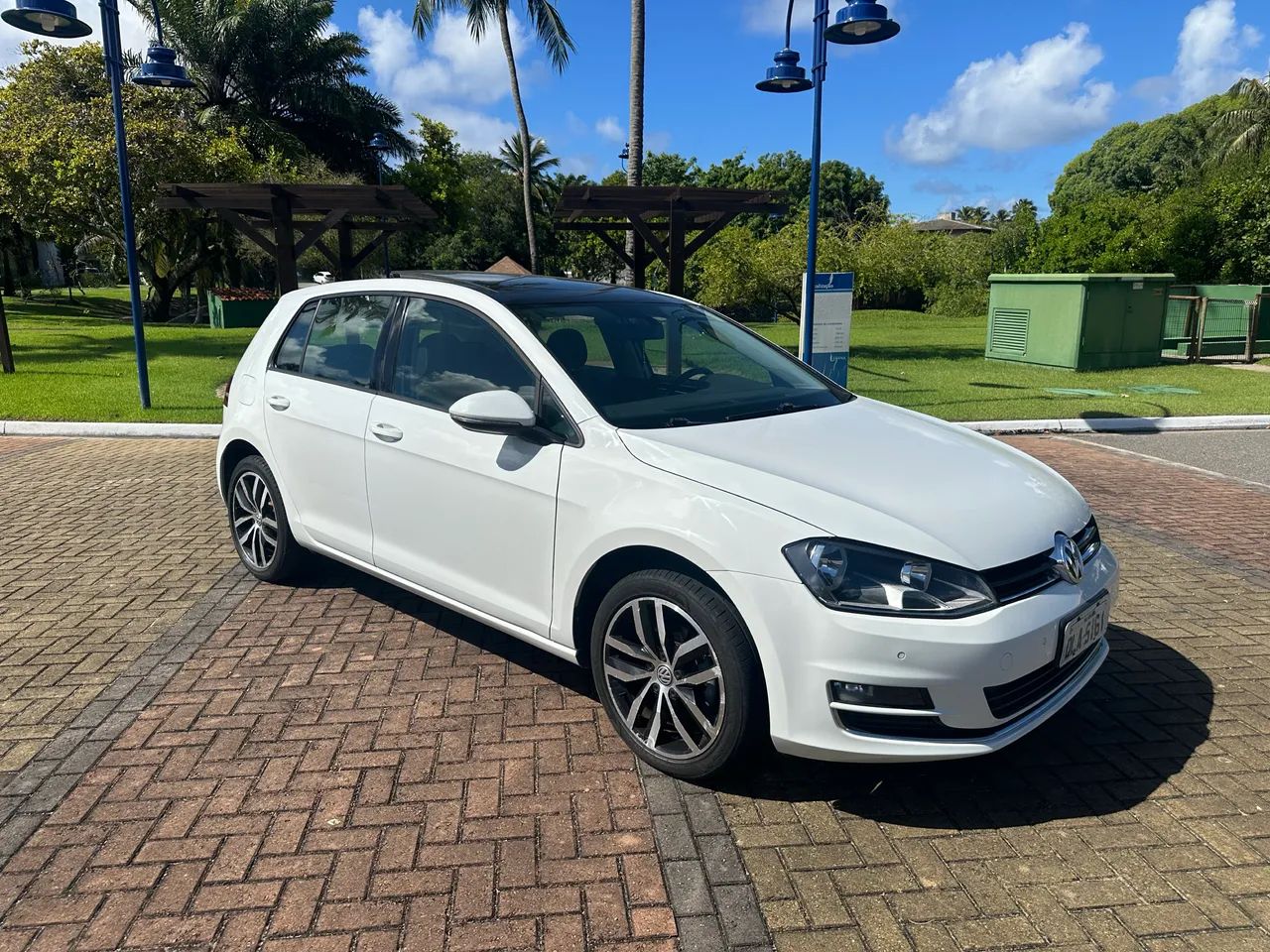 Volkswagen Golf Golf Highline 1.4 TSI 140cv Aut. 2015