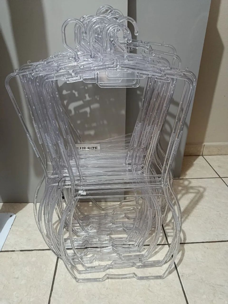 48 cabides corpo inteiro para loja  - Foto 2