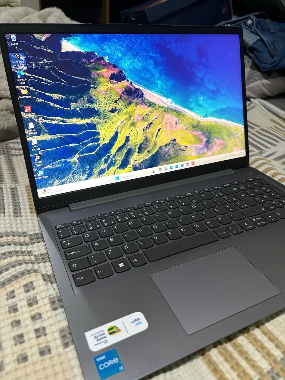 Vendo notebook Lenovo