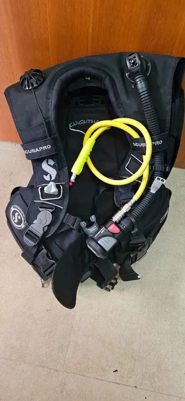 Colete Para Mergulho Knighthawk + Octopus Air2 Scubapro Lg Preto (Usado)