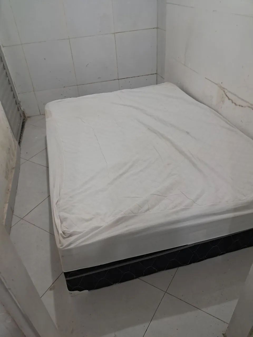Cama box