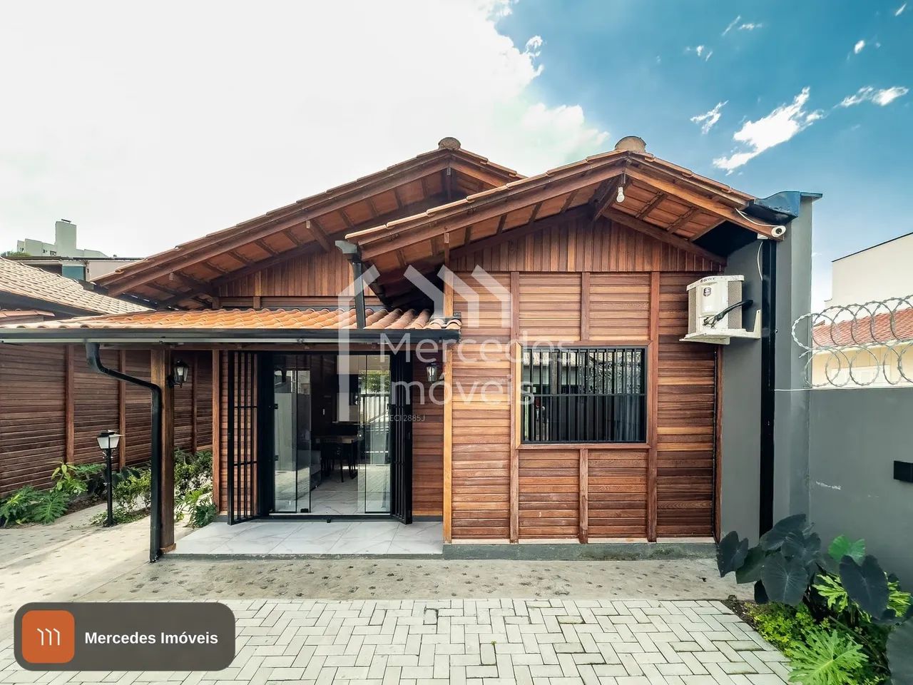 Casa 2 dorms para alugar · Centro, Itajaí · 40 m²