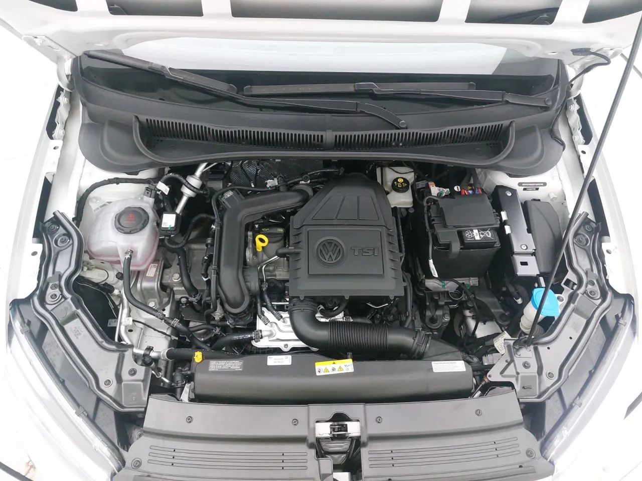 Volkswagen Virtus TSI 1.0 Flex 12V 4p Aut., foto 10 de 18