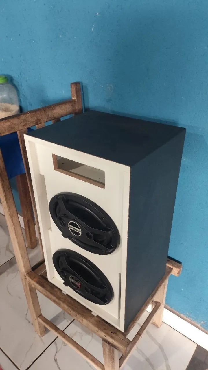 Caixa de som com alto falante bomber 6x9  - Foto 2