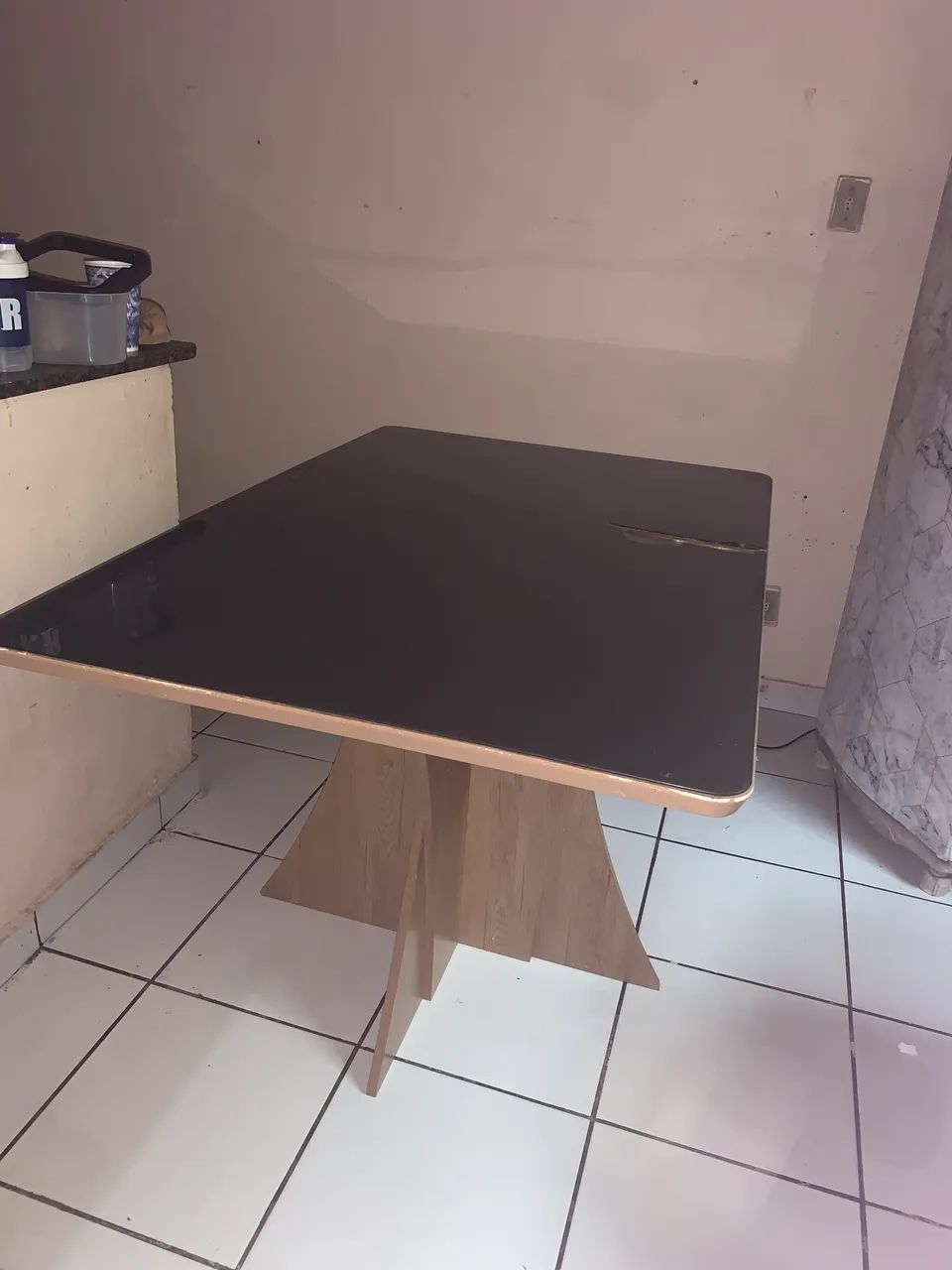 Vendo mesa de vidro - Foto 2