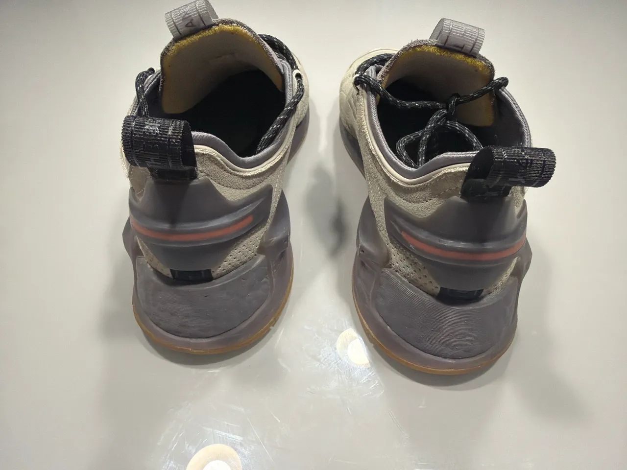 Vendo tênis adidas original pouquíssimo uso  - Foto 4