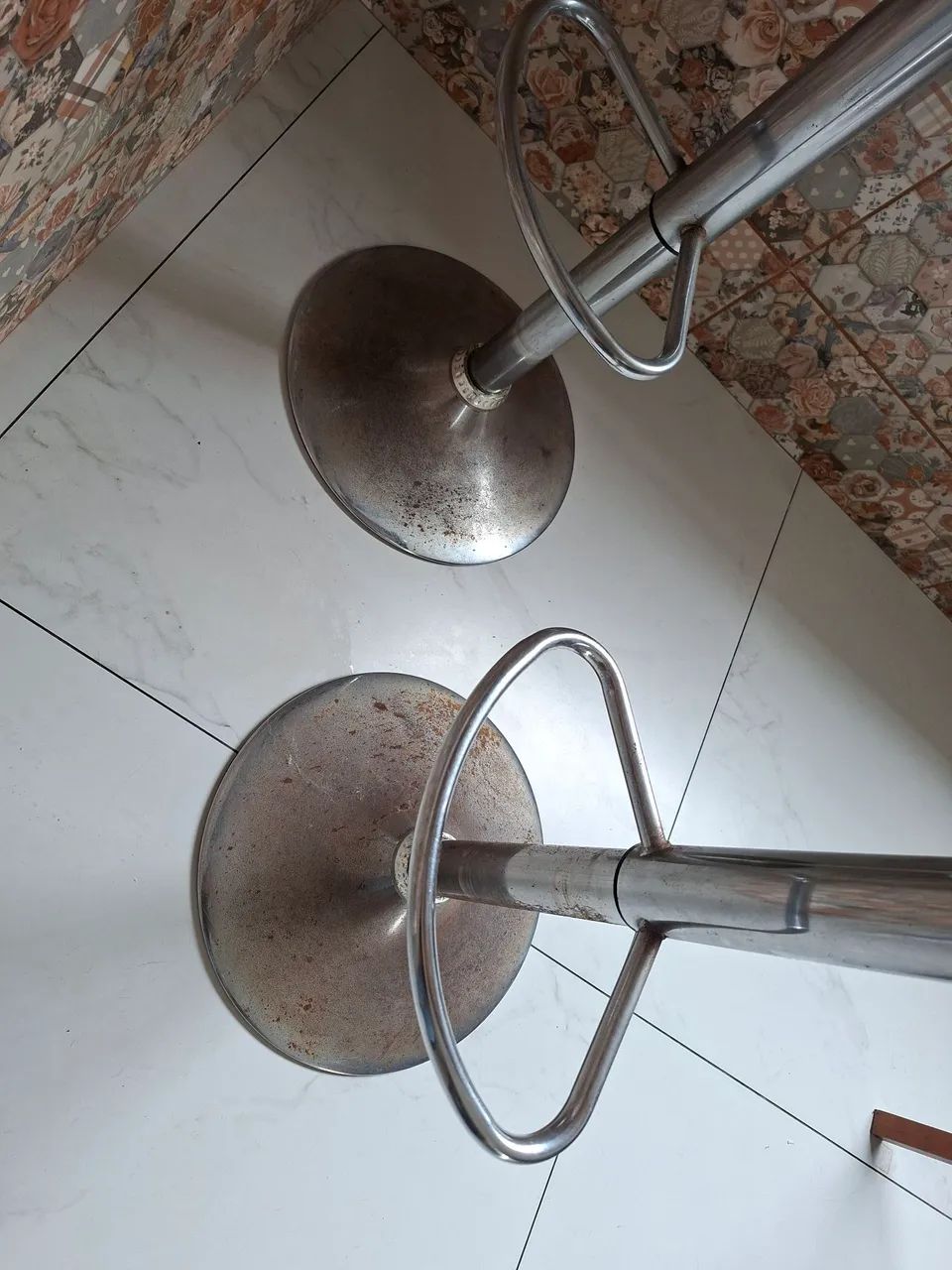 Vendo banquetas - Foto 2