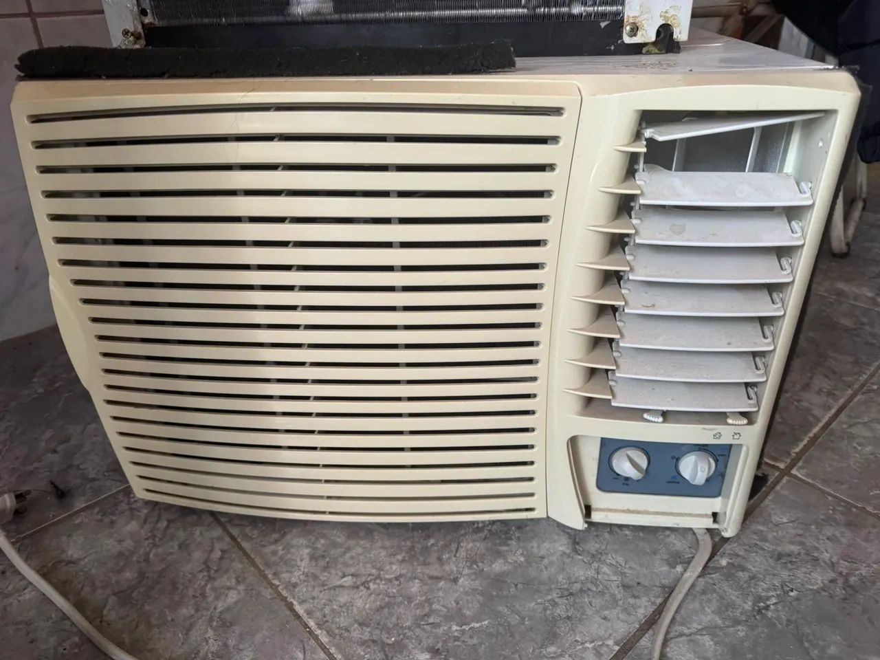 Vendo ar condicionado 12 btus