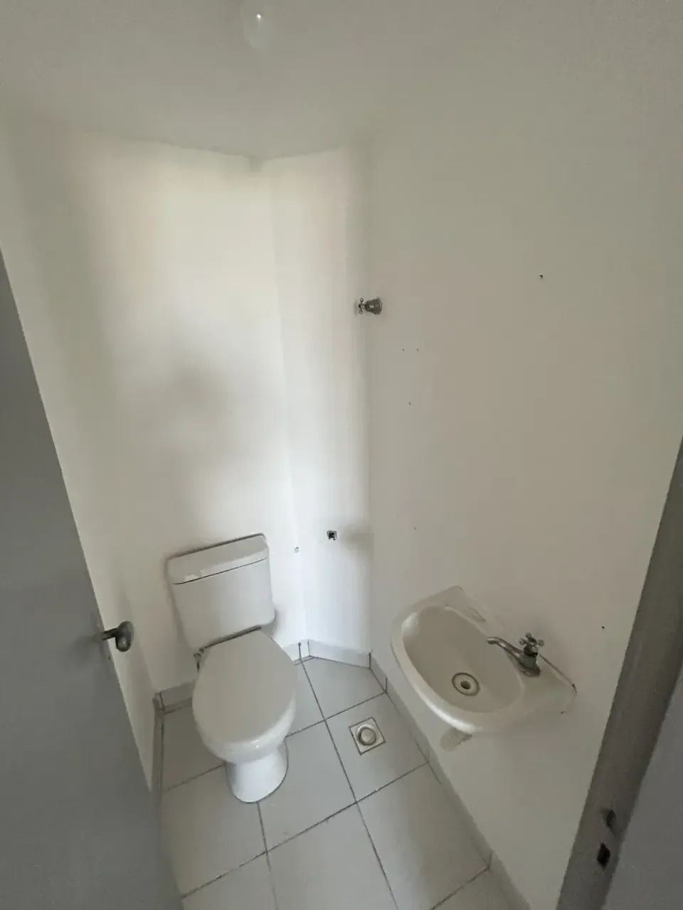 Sala Comercial 22 m² | Mediterrâneo Trade & Medical | Em frente a Vilas do Atlântico - Foto 6