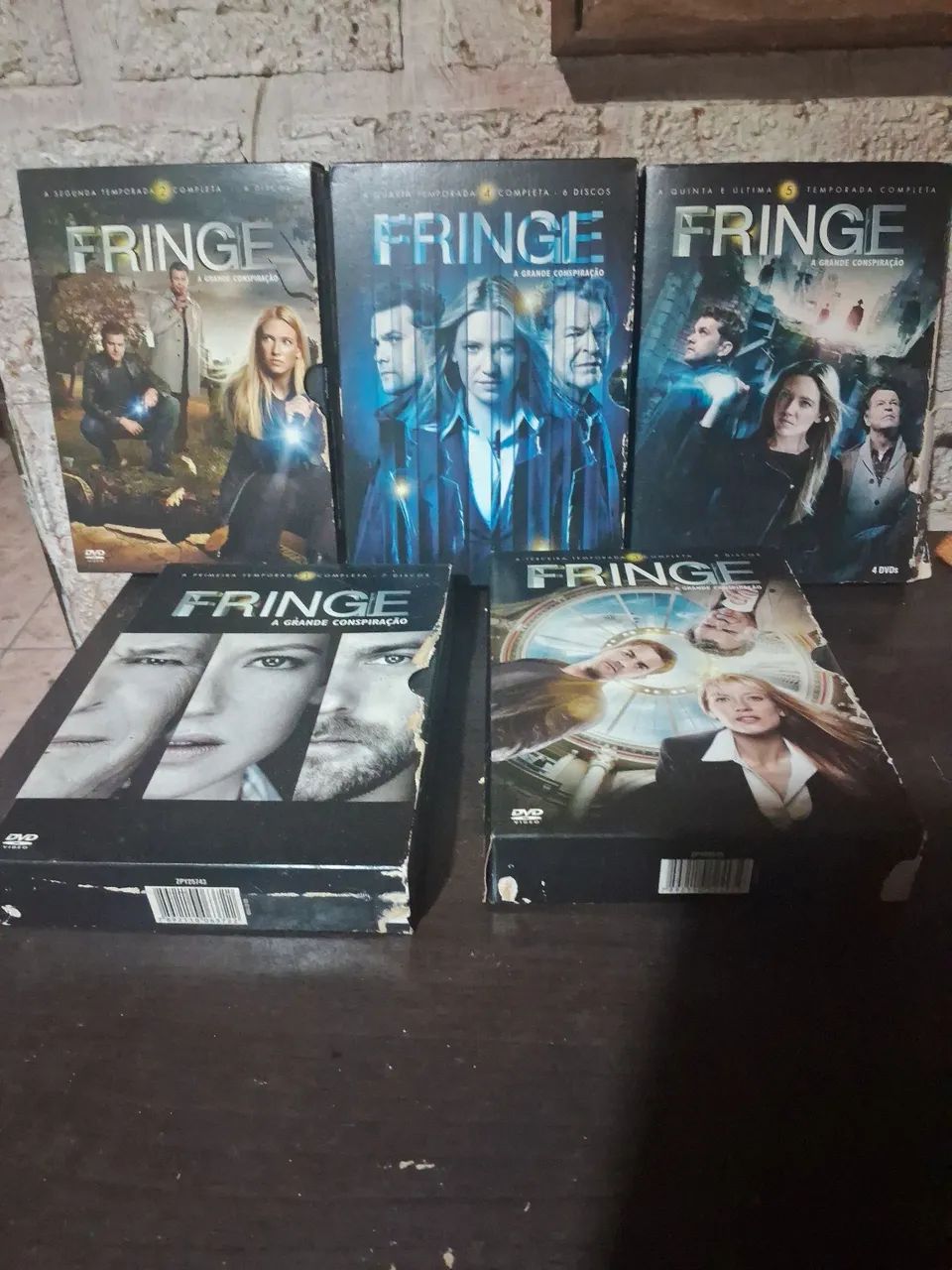 FRINGE SÉRIE COMPLETA COM AS 5 TEMPORADAS (DVD) - DVD, Blu-Ray e