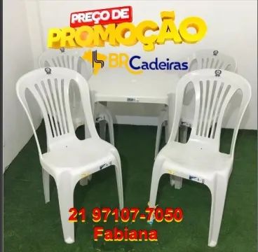 Mesa com cadeiras reforçadas 