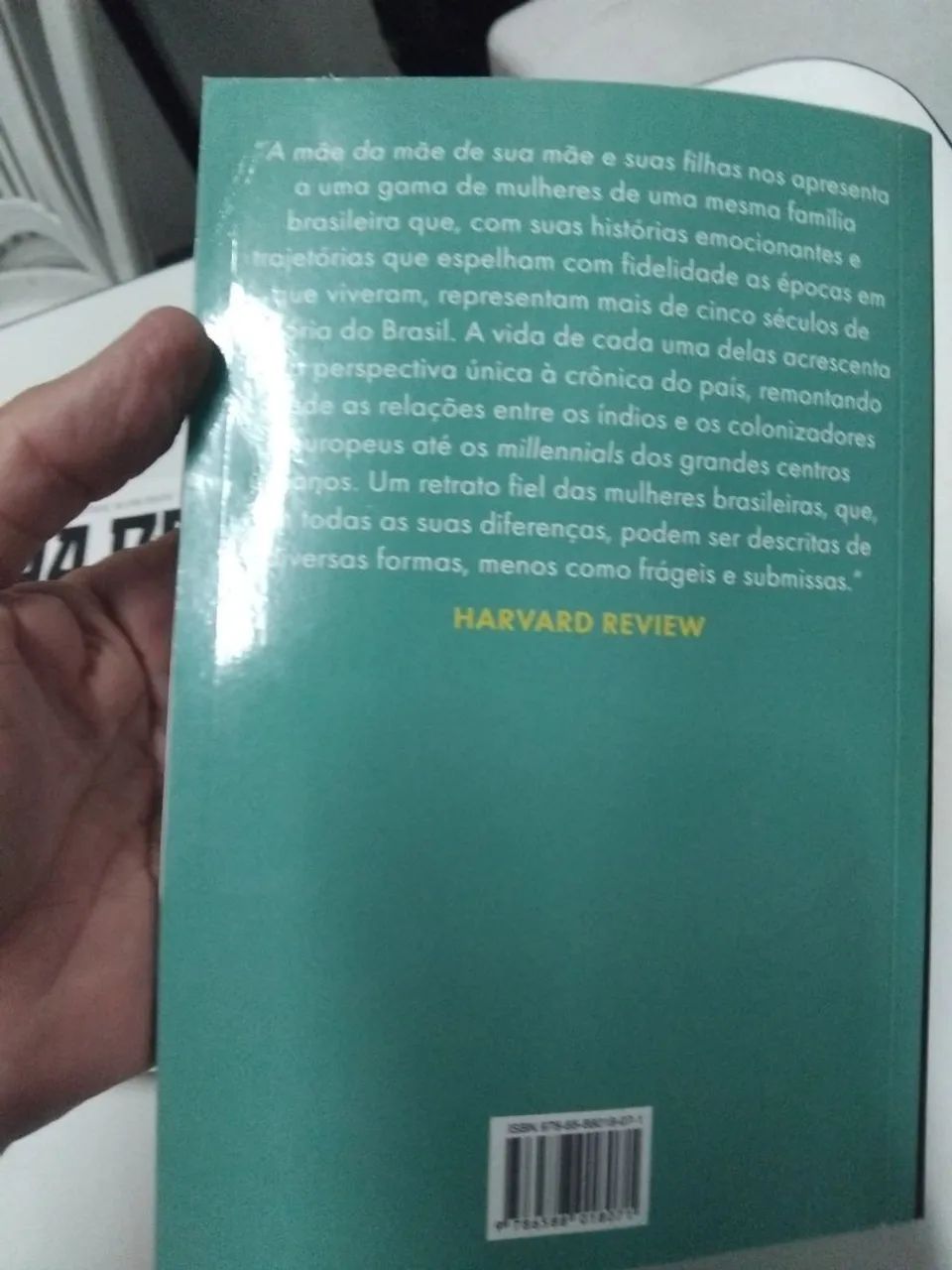 Livro A mãe da mãe de sua mãe e suas filhas  - Foto 2