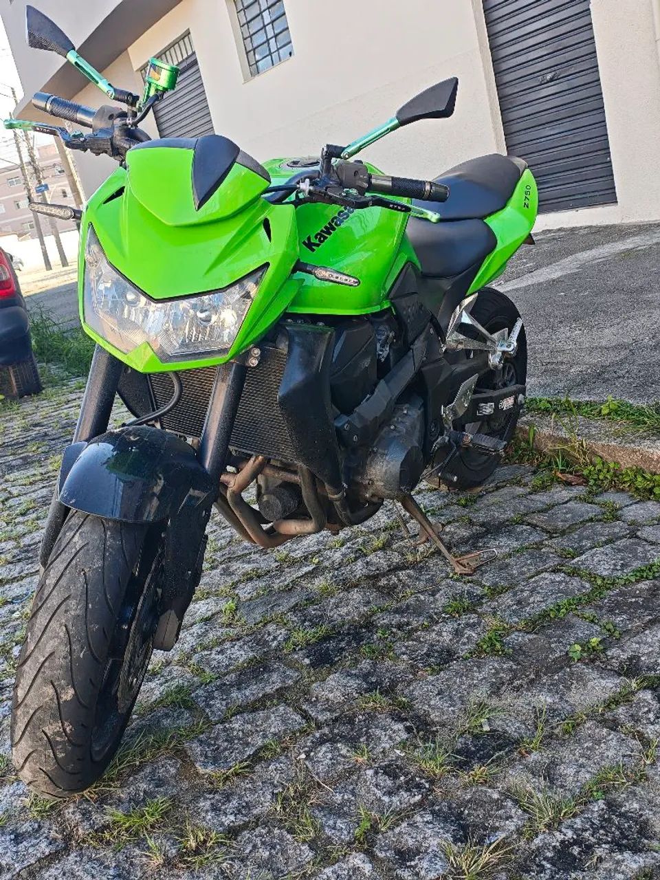 Z750  - Foto 4
