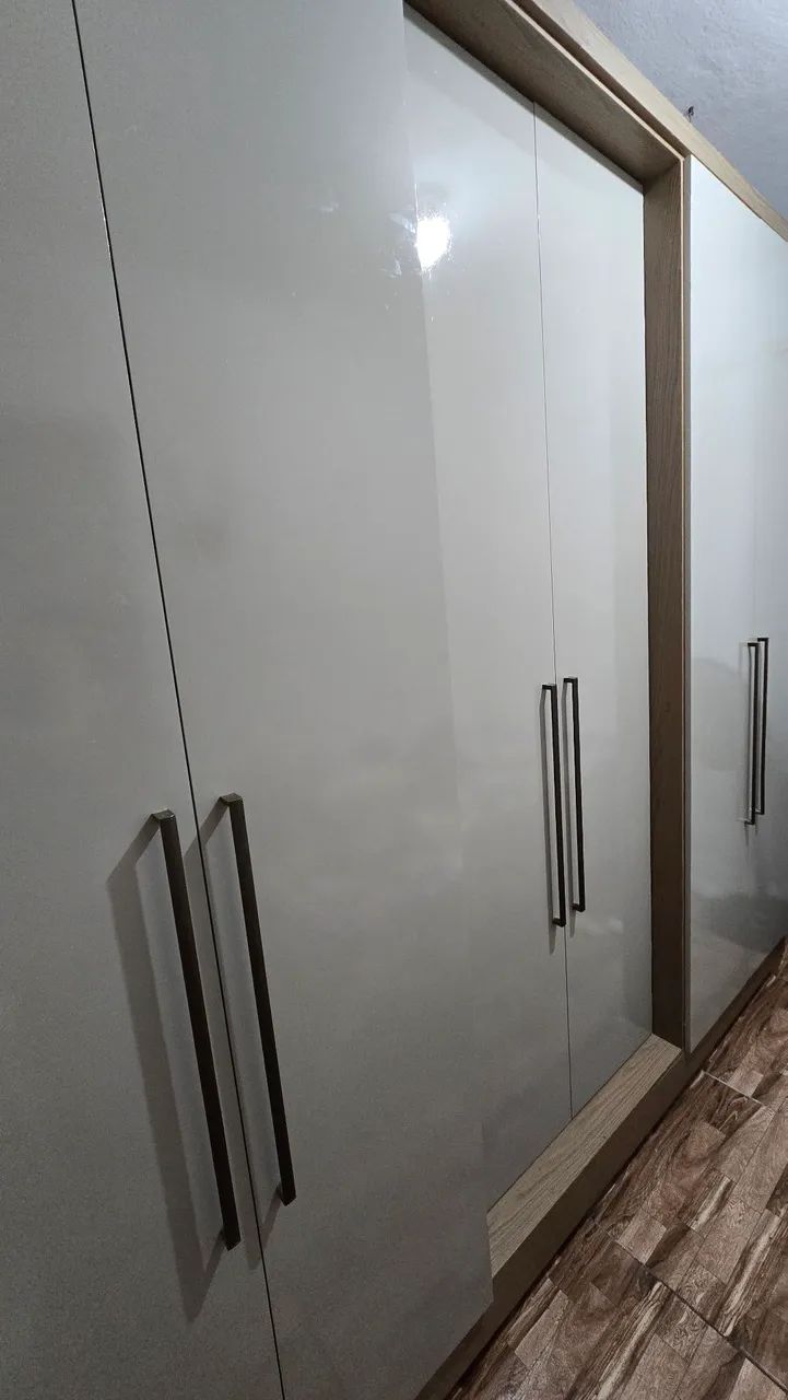 Guarda-Roupa 6 Portas - Foto 2