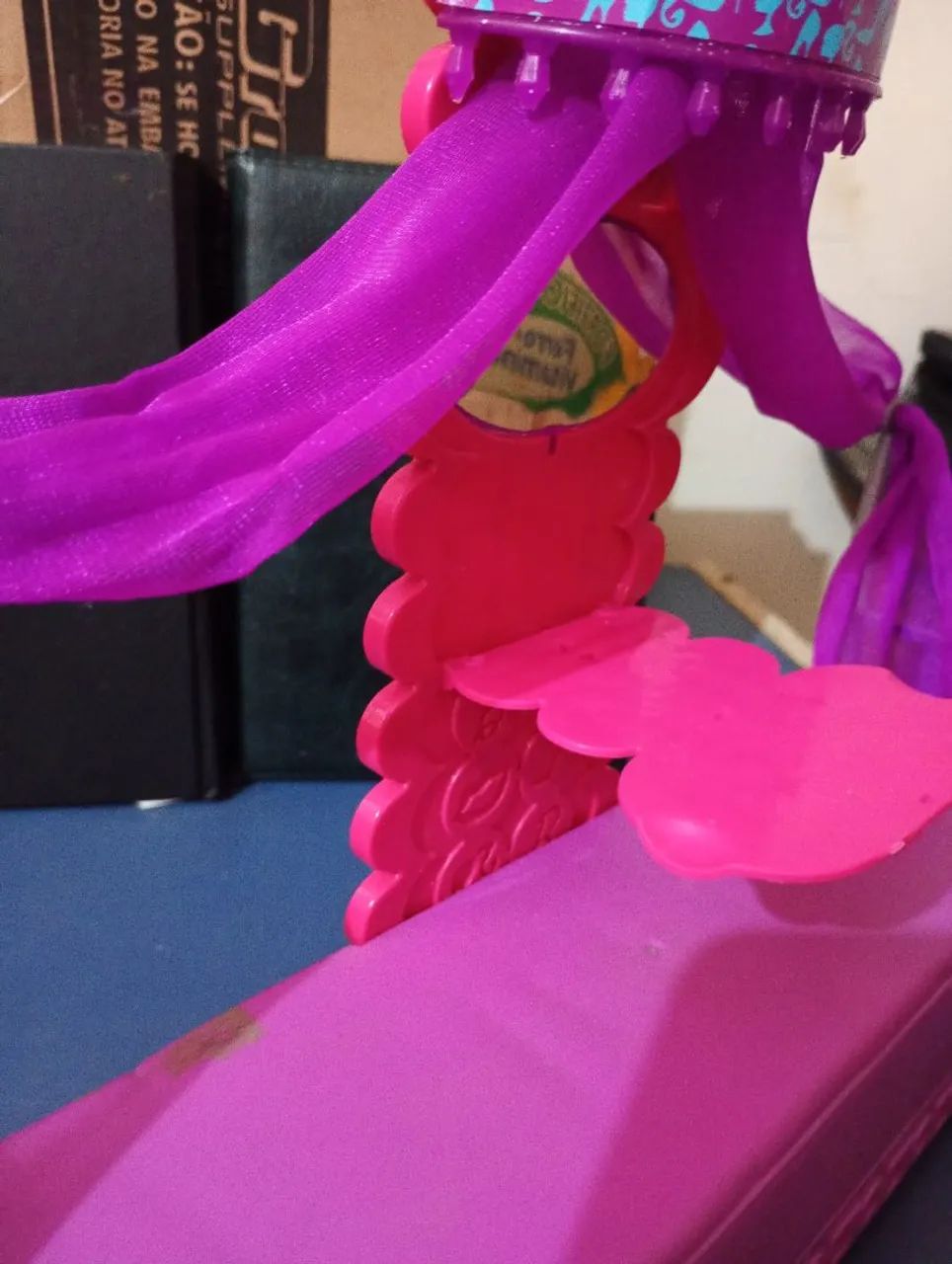 Cama sofá  da Barbie com Dossel Roxo Mattel  - Foto 5